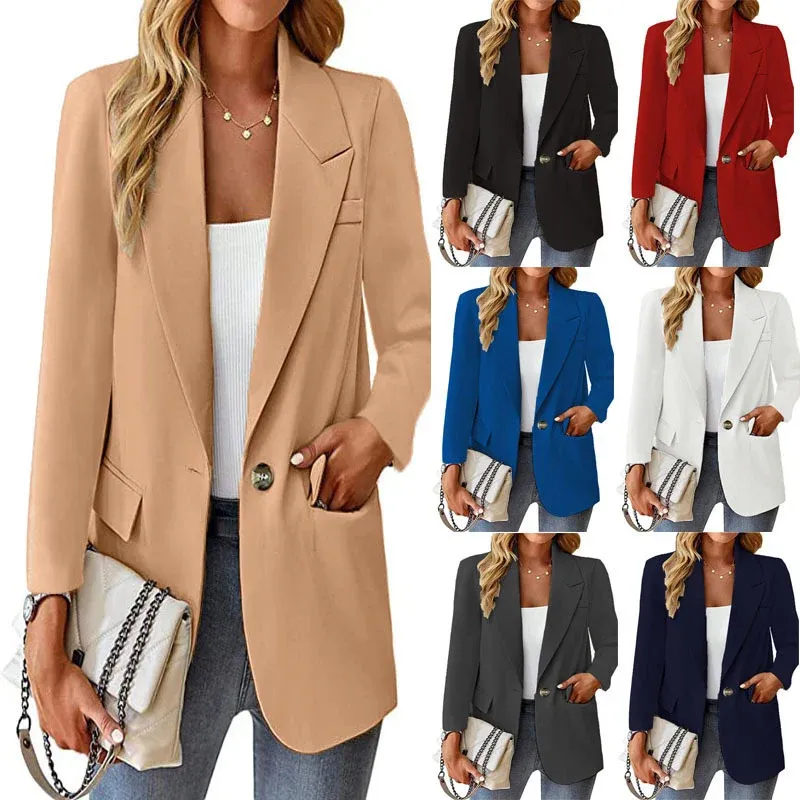 Damen Longline-Blazer im Oversize-Stil mit markantem Revers, Metallknopf und Pattentaschen Echoarchiv