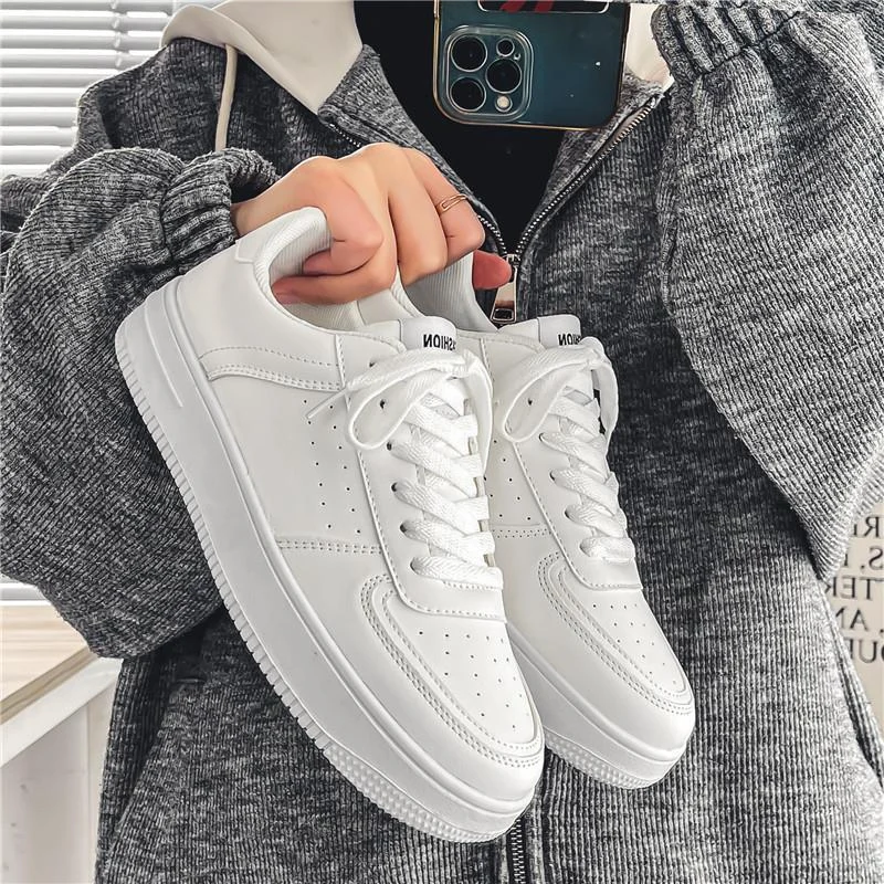 Damen Sportliche Sneaker mit atmungsaktiver Struktur und rutschfester Sohle – Névara